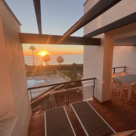 Sunrise Beach Front - Casares Del Mar Eksteriør billede