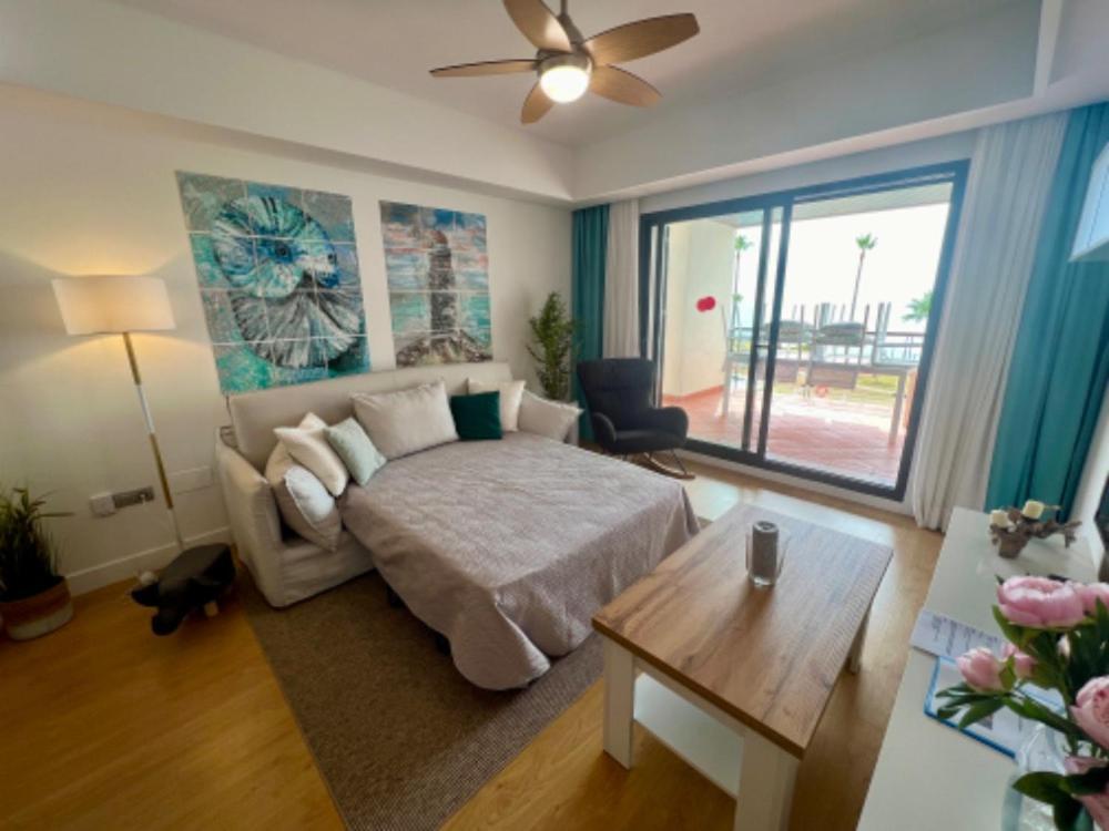 Sunrise Beach Front - Casares Del Mar Eksteriør billede