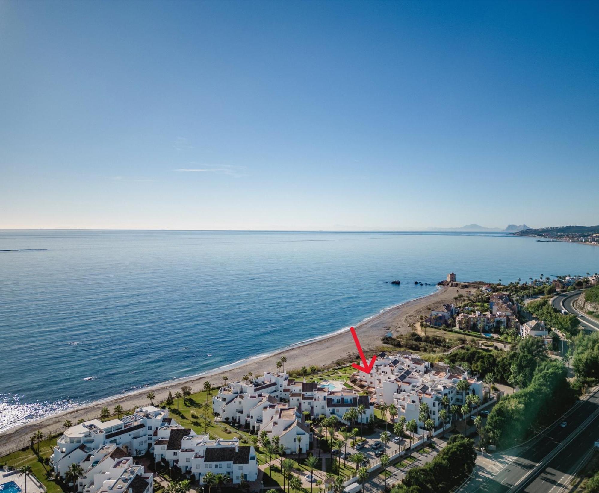 Sunrise Beach Front - Casares Del Mar Eksteriør billede